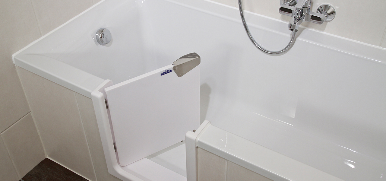 Begehbare Badewanne